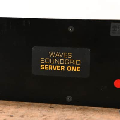 Waves SoundGrid Server One V2 CG01P8F image 5