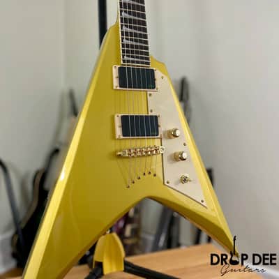 ESP LTD Kirk Hammett Signature KH-V Electric Guitar w/ Case - Metallic Gold image 5