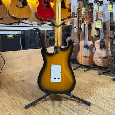 Fender Stratocaster JV modified 1982 - Sunburst image 4