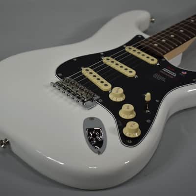 2022 Fender American Performer Stratocaster Arctic White Finish w/Bag image 8