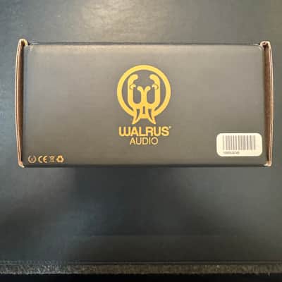 Walrus Audio Canvas Stereo Dual Line Isolator Direct Box 2022 - Present - Black w/ Rainbow Graphic image 3