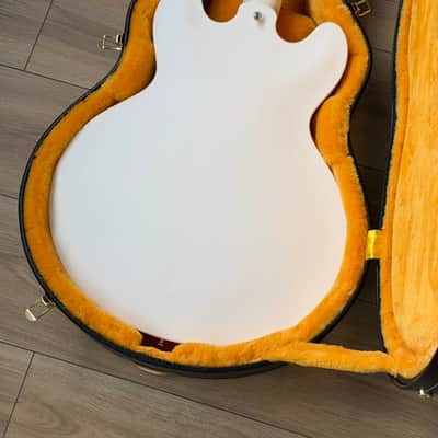 SIGNED ✍️Gibson Custom Shop White Limo Dave Grohl DG-335 Alpine White SIGNED✍️ BY DAVE GROHL 50 PIECES WORLDWIDE RARE Foo Fighters (VIDEO) image 16