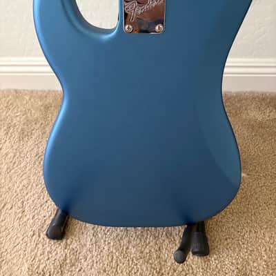 Fender American Performer Precision Bass with Maple Fretboard 2018 - Present Satin Lake Placid Blue image 3