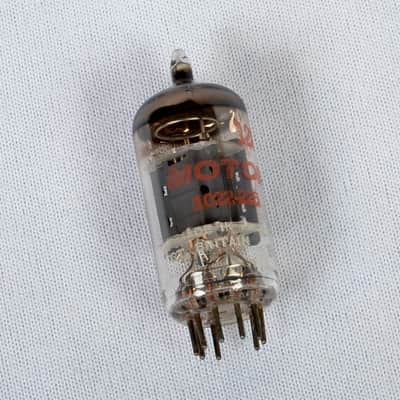Motorola 12AX7 / ECC83 – Mullard Made – Great Britain – Vintage Preamp Tube – Tests Strong image 4