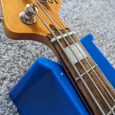 Squier Classic Vibe Jaguar Bass 2020 - Present - 3-Color Sunburst image 7
