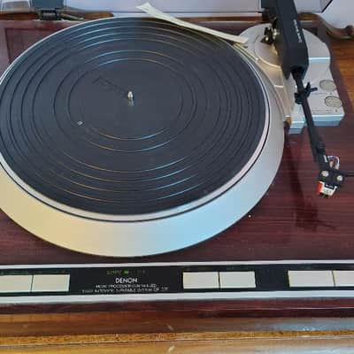 Denon DP 32F turntable in excellent condition serviced - 1980's image 1