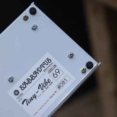 Sabbadius Electronics 69 Tiny-Vibe Hand Wired Analog Chorus/Vibrato Effect Pedal Bild 15
