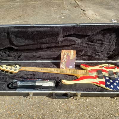 Peavey Foundation 2000 American Flag 5-string 2000 White/American Flag image 11