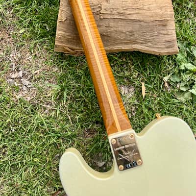 2018 NAMM Show Fender Custom Shop Limited Edition Super Custom Deluxe Twisted Telecaster Ivory White Sparkle image 18