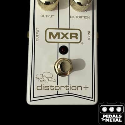 MXR Distortion + Randy Rhodes - White/Gold - X18555 image 3