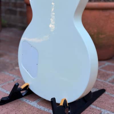 Gibson Signature Les Paul Guitar with OHSC 2012 - Excellent image 19
