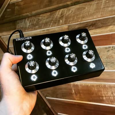 KRISCHER - M8 / analog polyphonic synth image 1