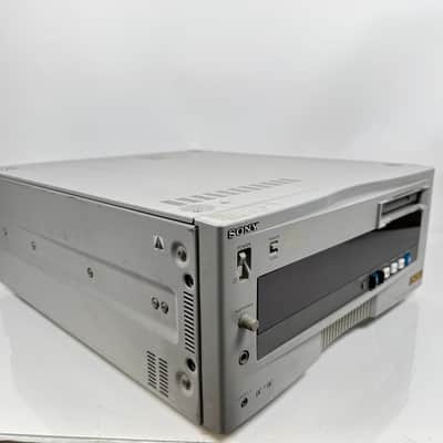 Sony DSR-60 miniDV DVCam Player image 5
