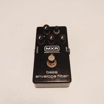 MXR M82 Bass Envelope Filter | Reverb Canada