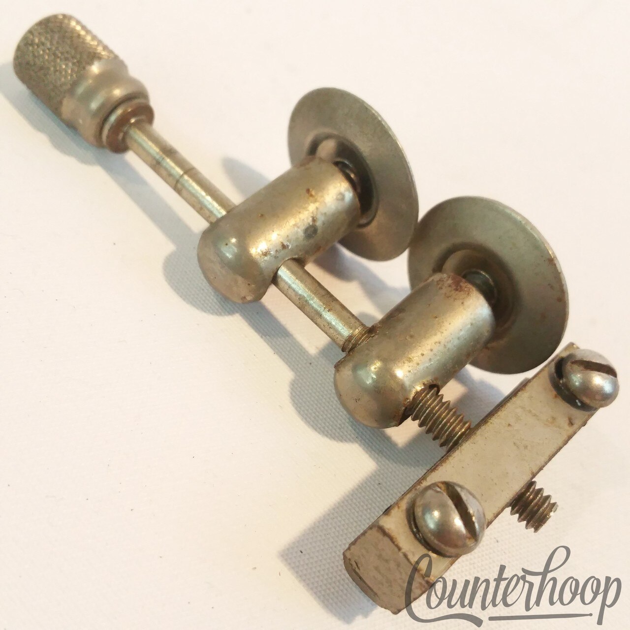 Kent Snare Drum Strainer Tensioner Nickel Plated 2-Double Eyelet USA Vintage 50s — main photograph