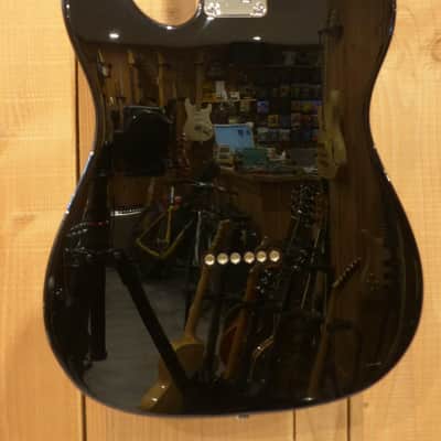 Squier Telecaster Custom HH image 2