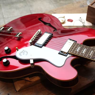 EPIPHONE Riviera, Sparkling Burgundy,3, 71 KG image 3