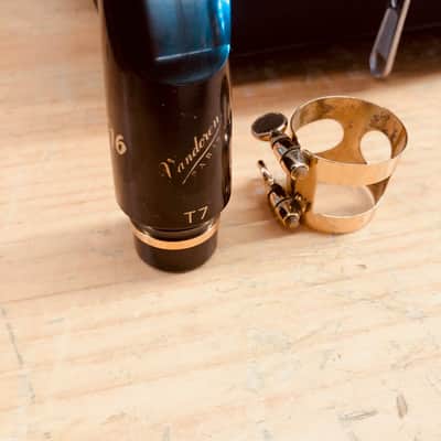 Allora AATS-501 Tenor Saxophone w/Case image 13