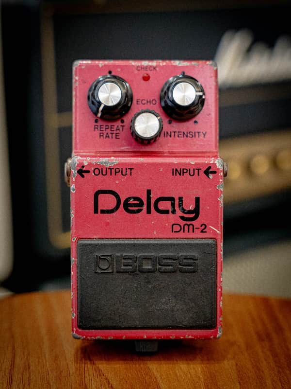 Boss DM-2 Delay 1982 MN3205 Chip image 1