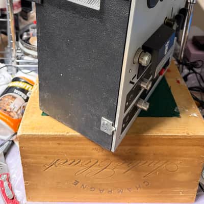 Roberts 1725-8L III Reel to Reel Tape Recorder For Parts Repair image 10