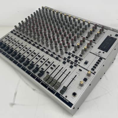 Behringer - Eurorack - MX2642A - 16 Channel Mixer - Inc. Powersupply image 3