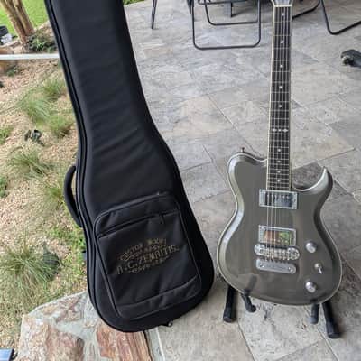 Zemaitis SCW22 Metallic Grey Electric Guitar w/Zemaitis Deluxe Semi-Hard Gig Bag image 10