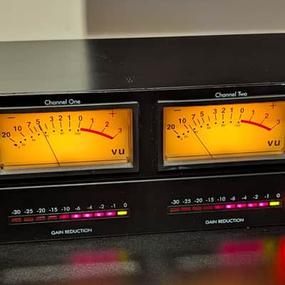 ART Pro VLA - Vactrol Leveling Amplifier - Professional Two Channel Tube Compressor 2000s - Black image 2