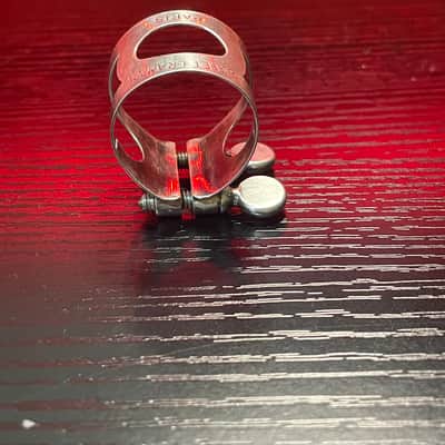 Buffet Crampon Bb Clarinet 2 Screwed Silver Plate Ligature image 5