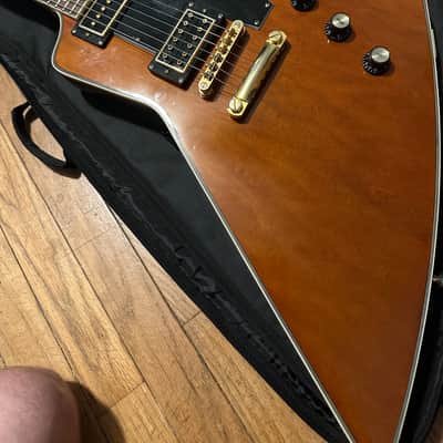 Epiphone Lee Malia Signature Explorer Custom Artisan 2018 - 2019 - Walnut image 6