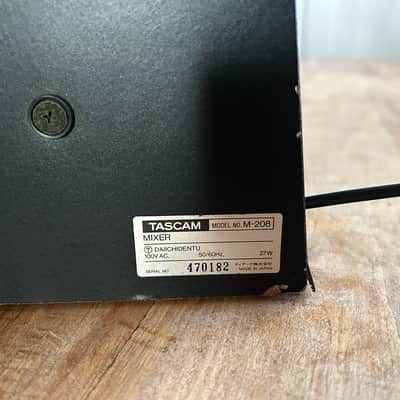 TASCAM M-208 8-Channel 4-Bus Mixer image 6