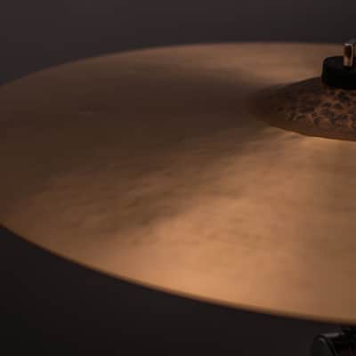 Sabian 19" HHX Complex Thin Crash image 3