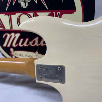 Gibson The Grabber 4-string Bass - truss rod maxed / AS-IS - Rare - White image 11