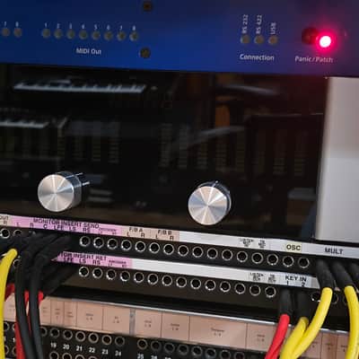 Apogee Symphony I/O mkI - 32/32 in/out w/ PCIe card image 1