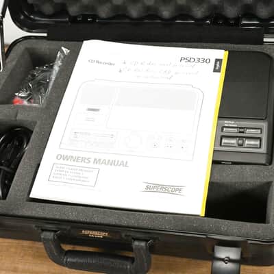 Superscope PSD330 Compact CD Player/Recorder with CA300 Carrying Case CG01XHJ image 20