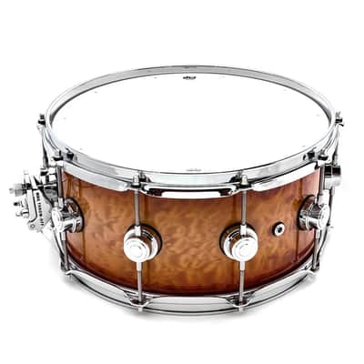 DW Collectors VLT 333 Maple Snare Drum 14x6.5 Almond Burst Super Quilted Maple image 2