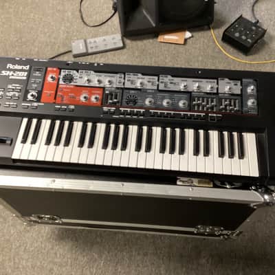Roland SH-201 49-Key Synthesizer 2006 - 2010 - Black