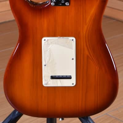 Fender American Professional II Stratocaster Sienna Sunburst image 12