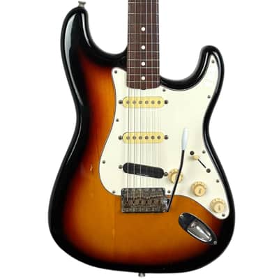 Fender Japan 62 Reissue Stratocaster - Sunburst image 1