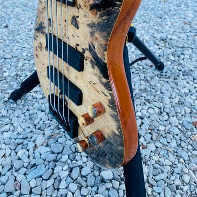 2019 Roscoe SKB3005 Mastergrade Buckeye Burl loaded image 6