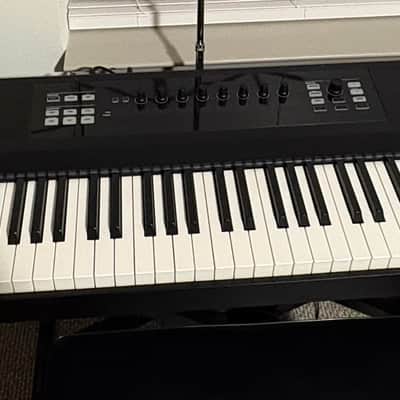 Native Instruments Komplete Kontrol S88 Keyboard Controller | Reverb