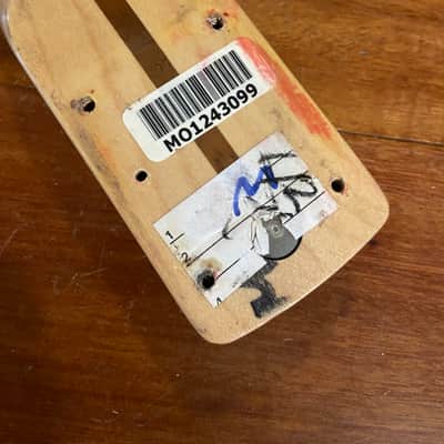 2006 Fender Strat Neck Maple Standard Stratocaster 9.5" Brass Nut image 8
