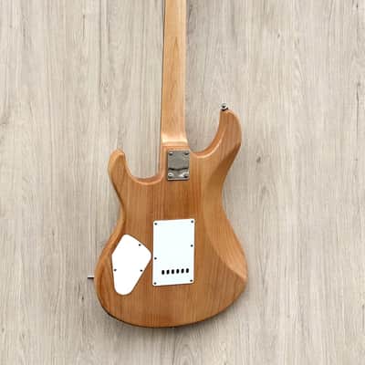 Yamaha Pacifica 112V Yellow Natural Satin With Locking Tuners image 2