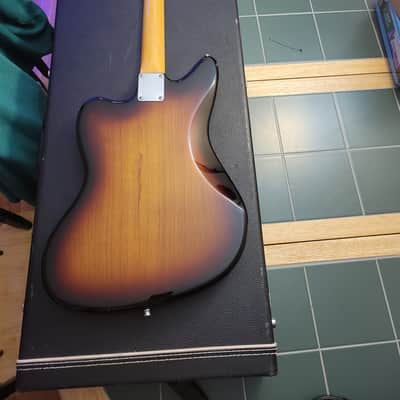 Fender Classic Player Jaguar Special HH with Rosewood Fretboard 2009 - 2017 - 3-Color Sunburst image 2