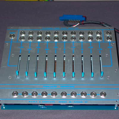 Buchla MEMS 295 Comb Filter 10 band image 4