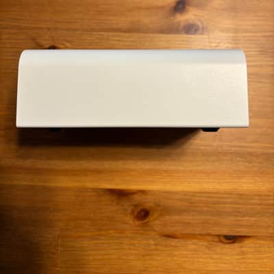 Two Notes Torpedo Captor X 8ohm Stereo Reactive Load Box / Attenuator 2020 - White image 3