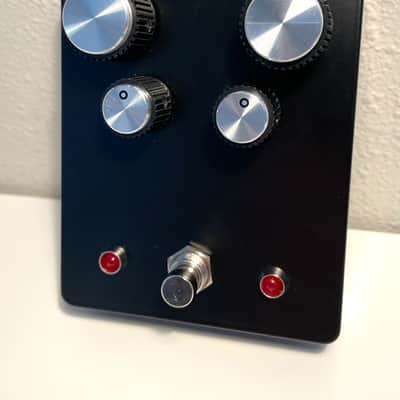 Stereo Pendulum Harmonic Panning Tremolo image 2