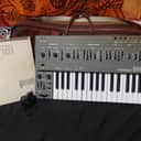 Roland  SH-101 Vintage Analog Synthesizer w/Manual, Carry Bag, Universal adapter perfect working!