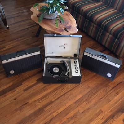 1962 Tube Record Changer Portable Stereo - Fully Refurbished image 8
