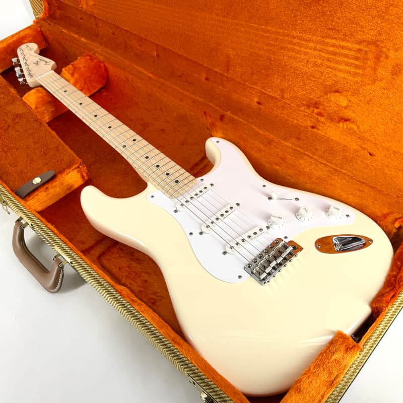 Fender Eric Clapton Artist Series Stratocaster with Vintage Noiseless Pickups