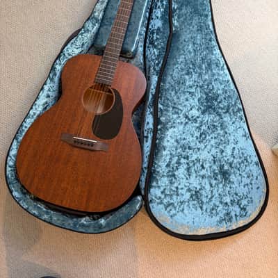 Martin 000-15M 2023/24 with case image 21